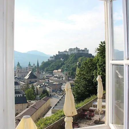 Stadtalm Naturfreundehaus * Solnohrad