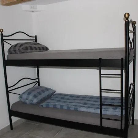 Stadtalm Naturfreundehaus * Solnohrad